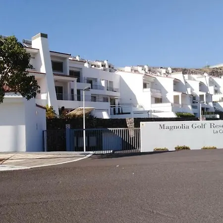 Magnolia Golf La Caleta 아파트 아데제
